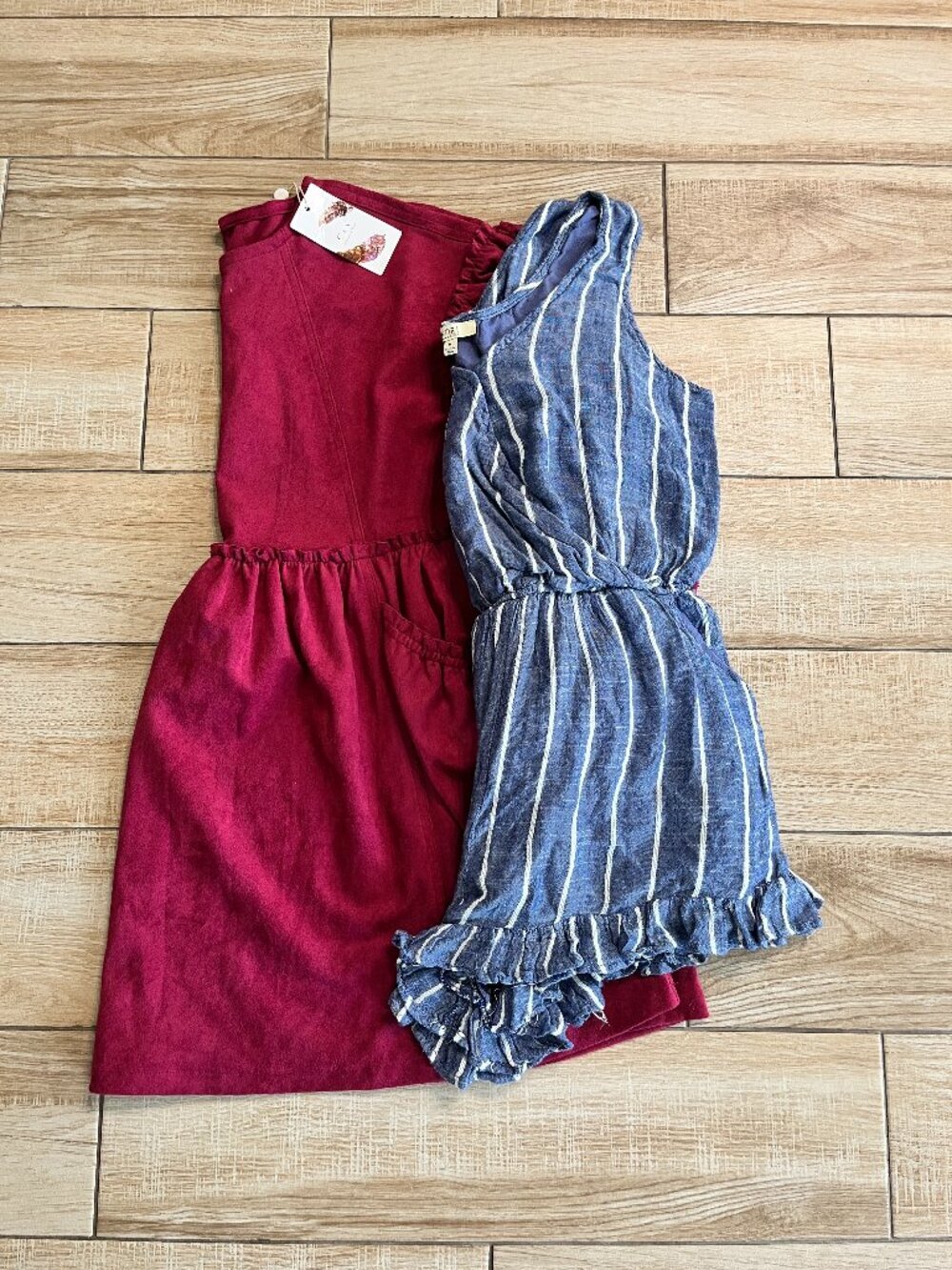 Womens Bundle of 1 Dresses & 1 Romper - M